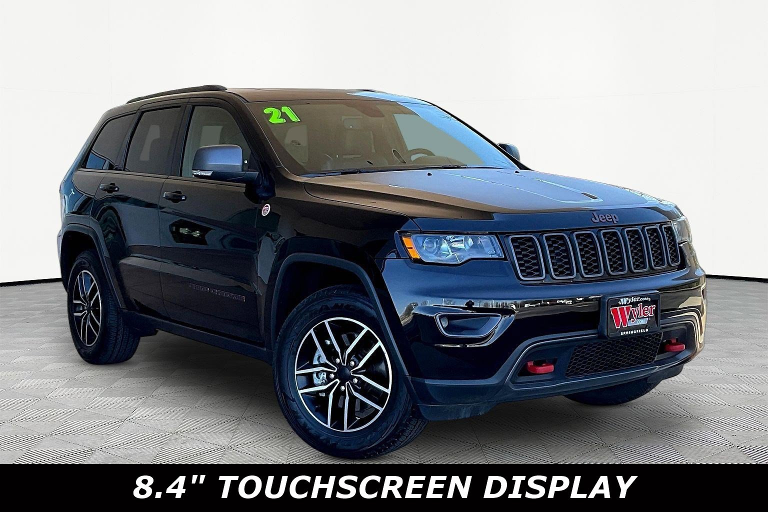 Used 2021 Jeep Grand Cherokee Trailhawk AWD/4WD image 3