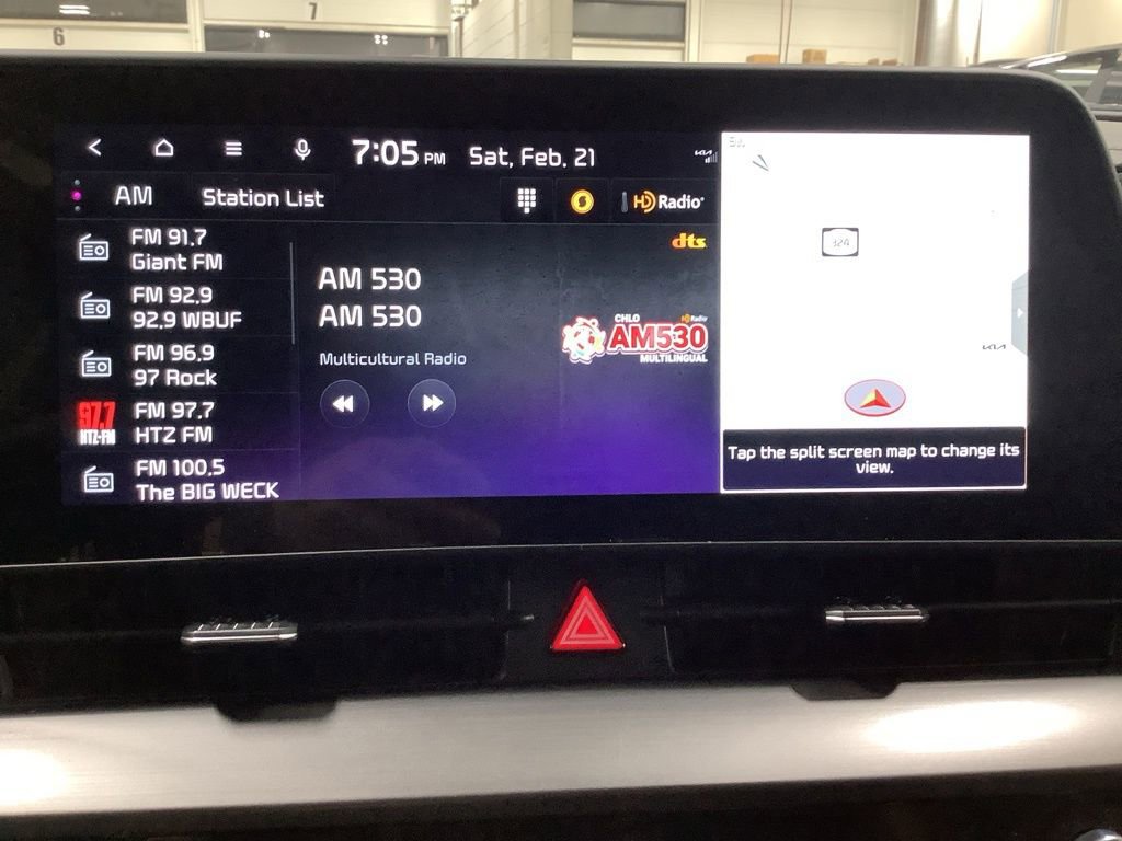 Used 2023 Kia Sportage EX image 18