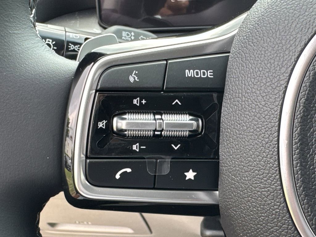 New 2025 Kia Sorento EX image 25