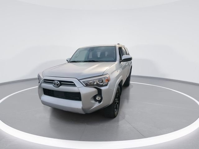 Used 2023 Toyota 4Runner SR5 w/ Convenience Package (TMS) RWD image 4
