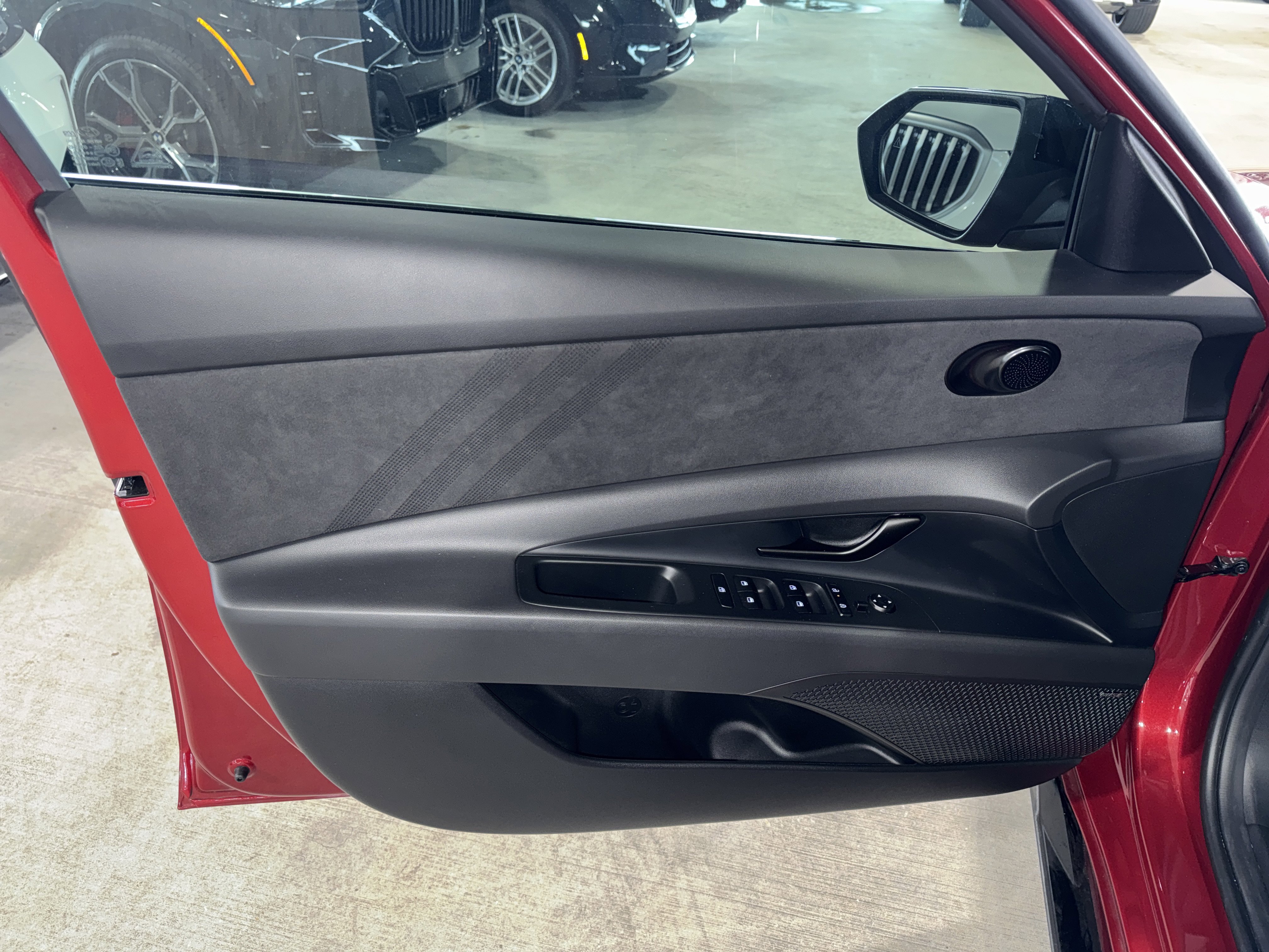 Used 2025 Hyundai Elantra N FWD image 18