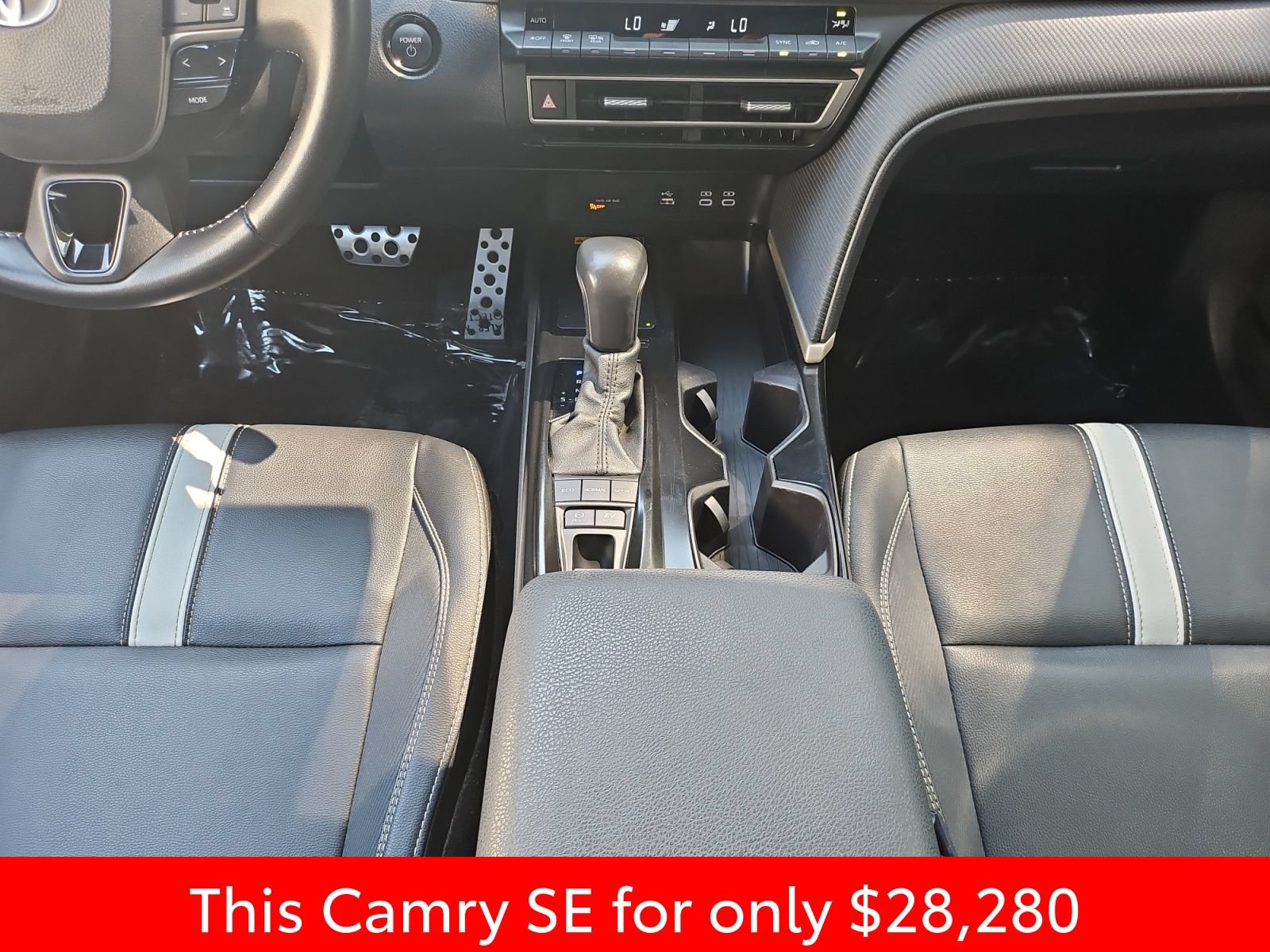 Used 2025 Toyota Camry SE FWD image 31