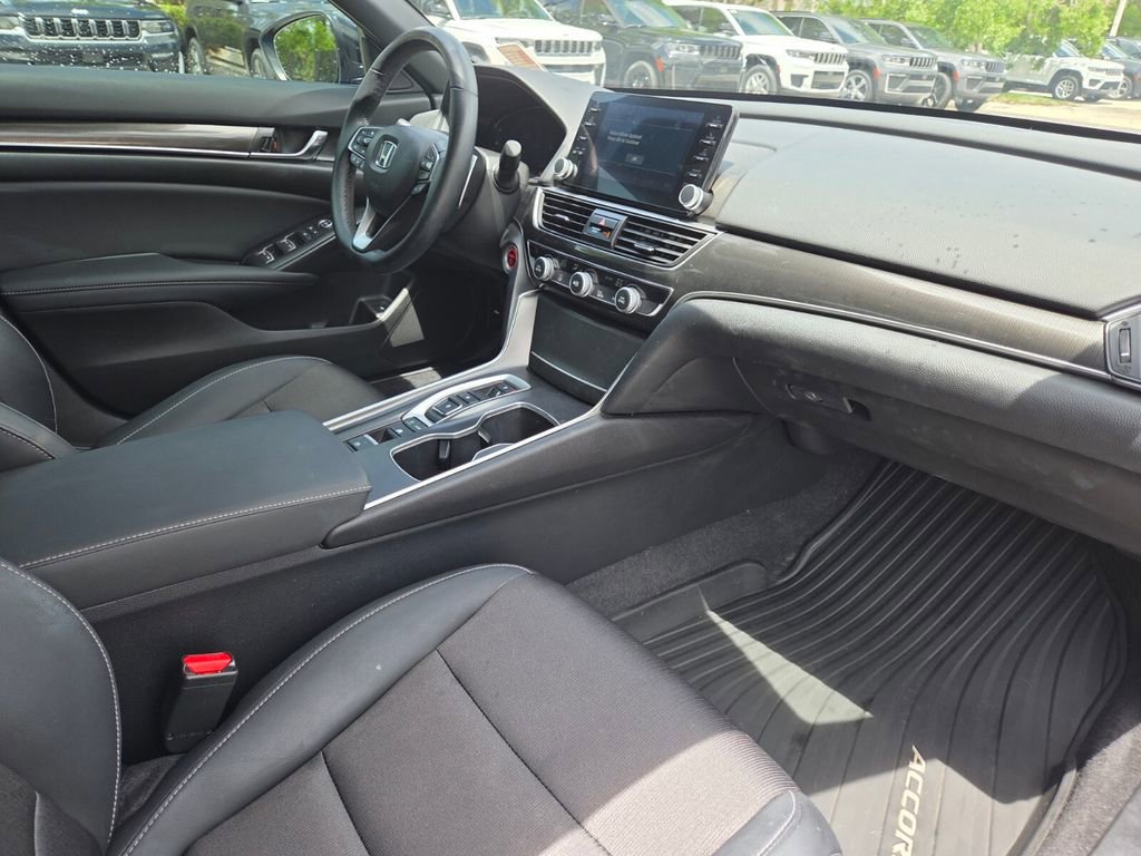 Used 2022 Honda Accord Sport image 9