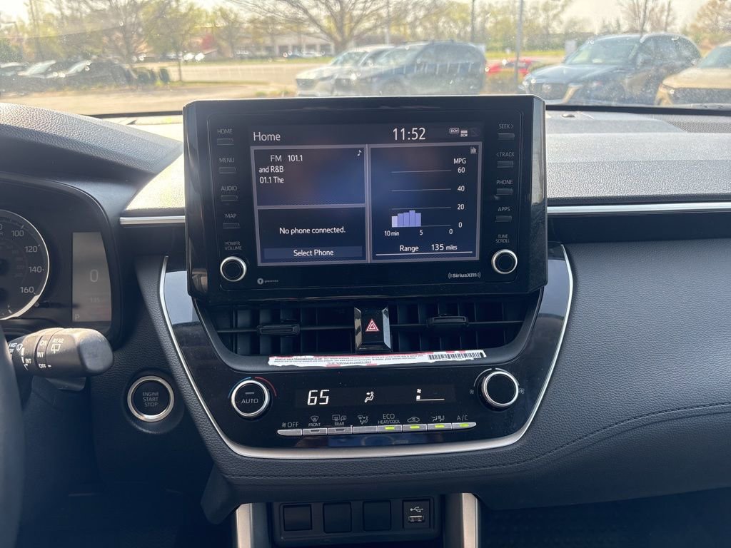Used 2022 Toyota Corolla Cross LE FWD image 26