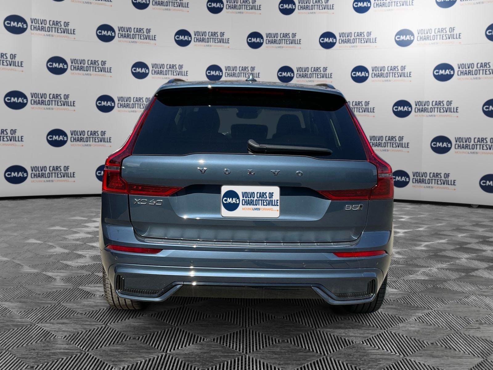 New 2026 Volvo XC60 B5 Ultra w/ Protection Package Premier image 4