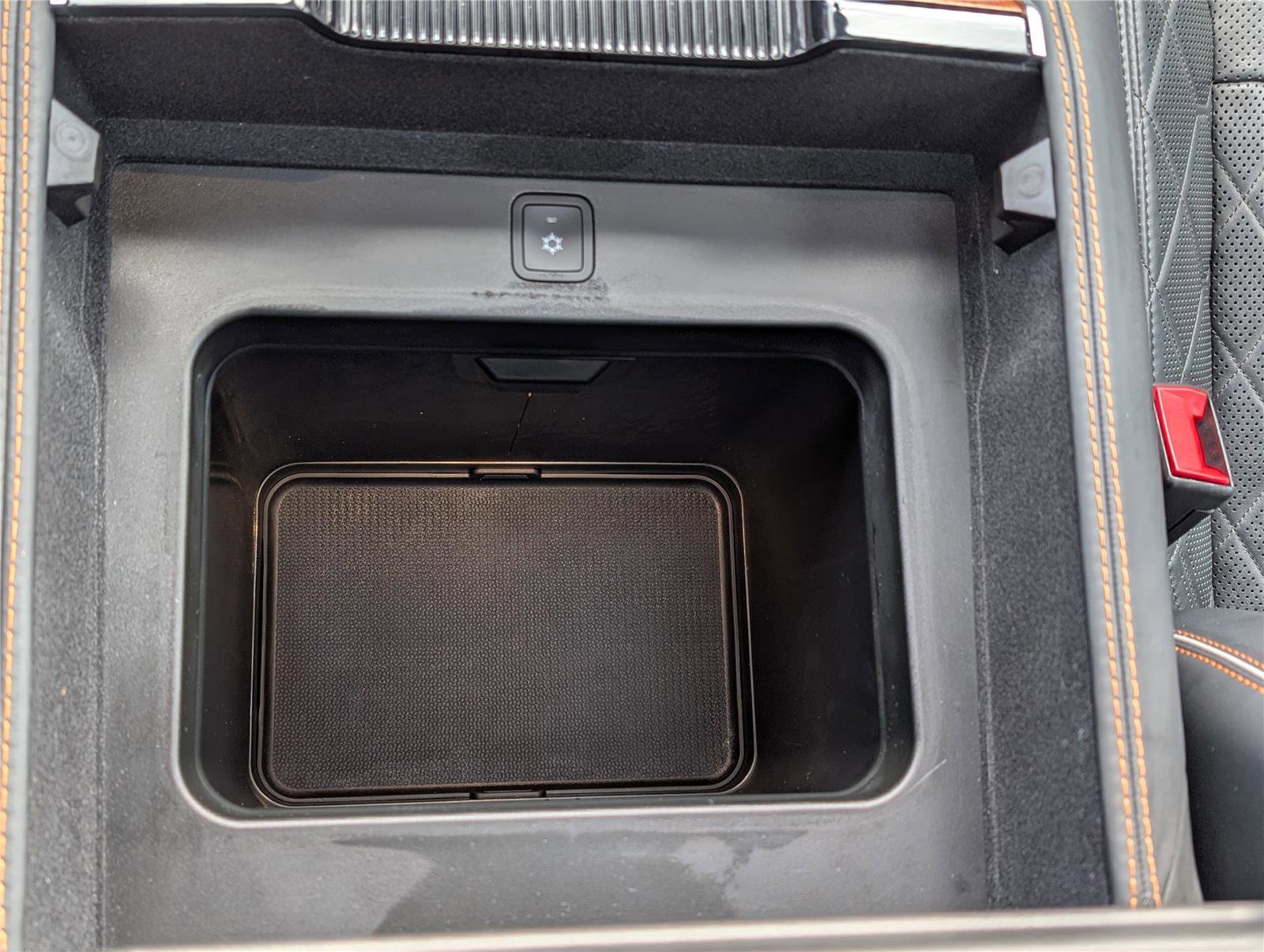 Used 2024 Jeep Grand Wagoneer L Series III image 26