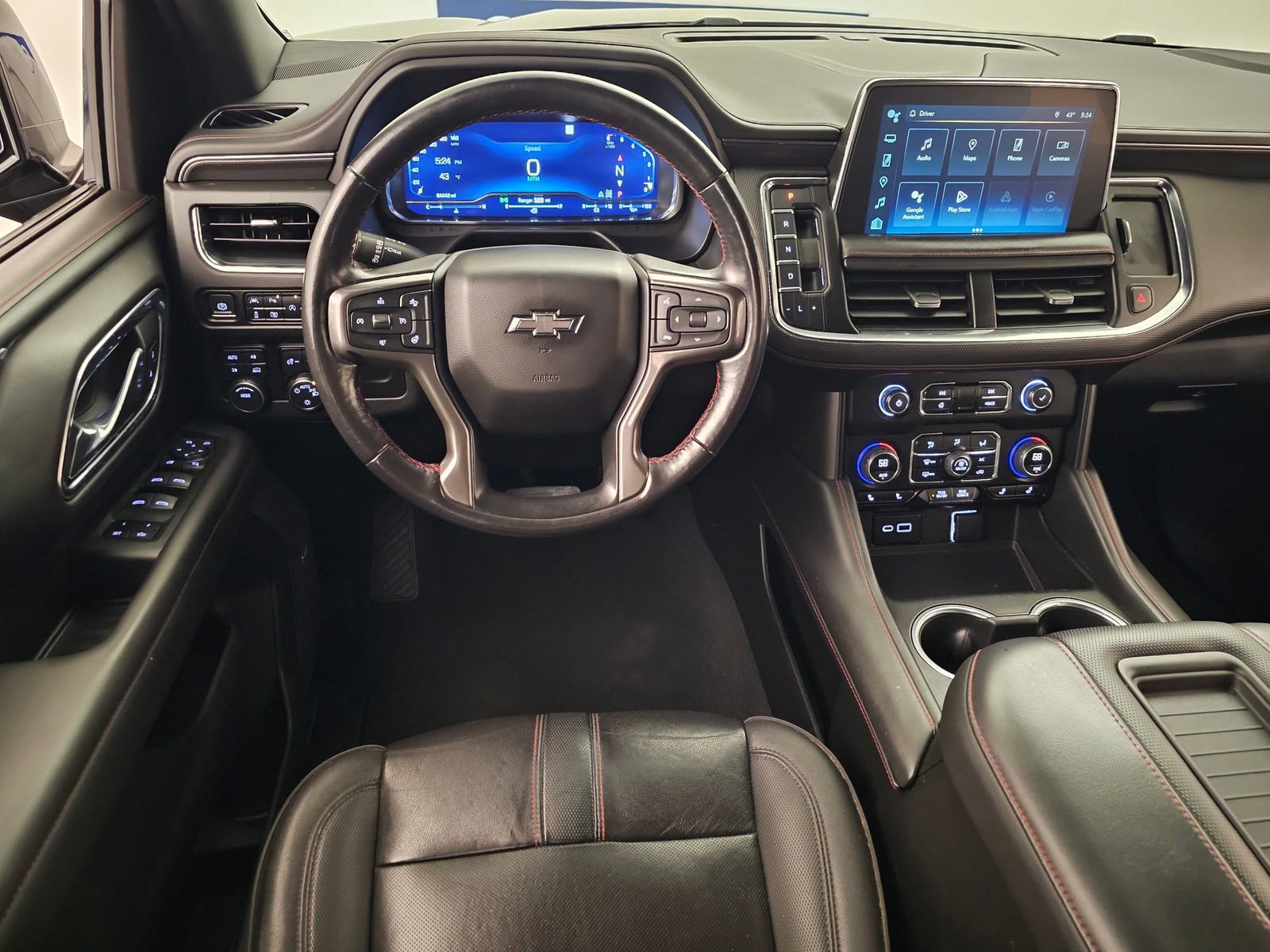 Used 2022 Chevrolet Suburban RST w/ Sport Performance Package image 15