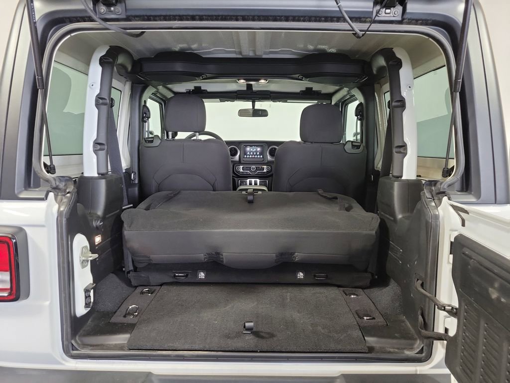 Used 2023 Jeep Wrangler Sport AWD/4WD image 26
