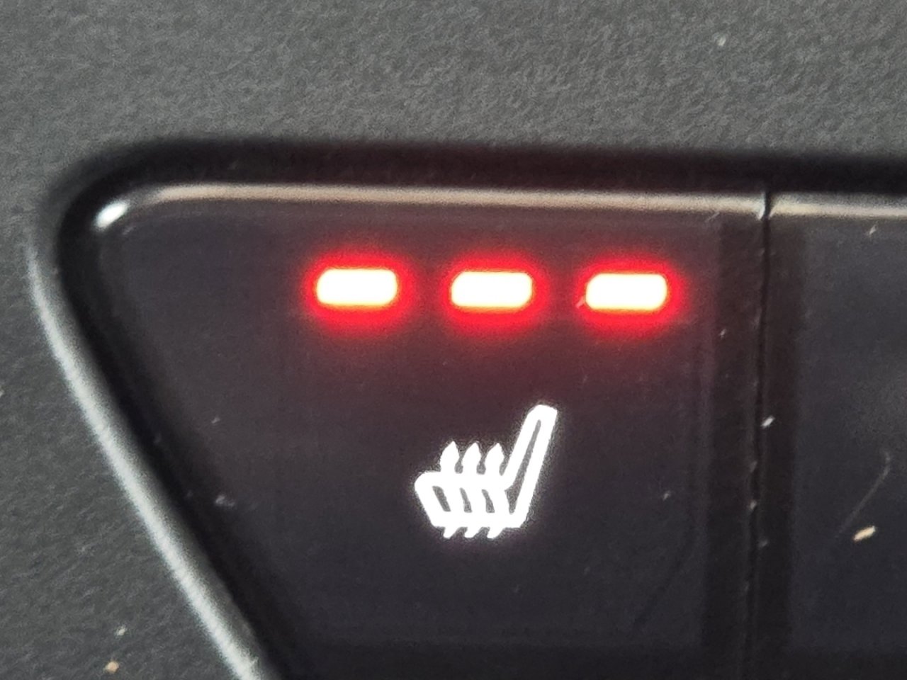 Certified 2023 Honda Accord EX image 6