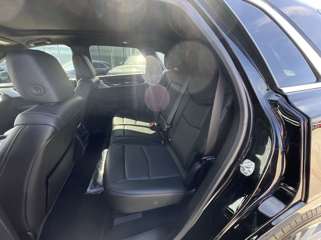 Certified 2025 Cadillac XT5 Premium Luxury image 16