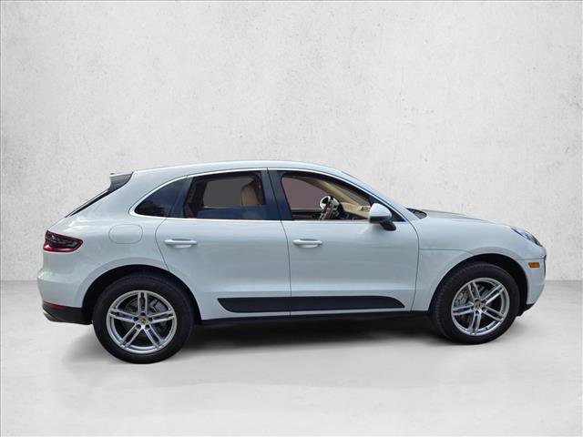 Used 2015 Porsche Macan S AWD/4WD image 4
