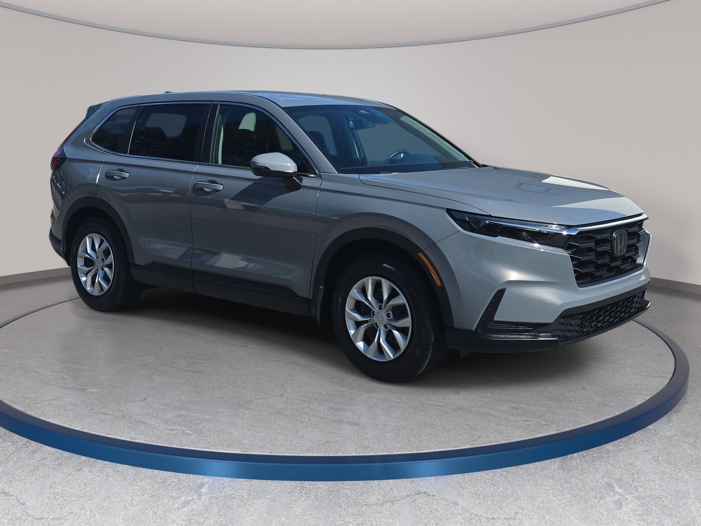 Used 2025 Honda CR-V LX image 3