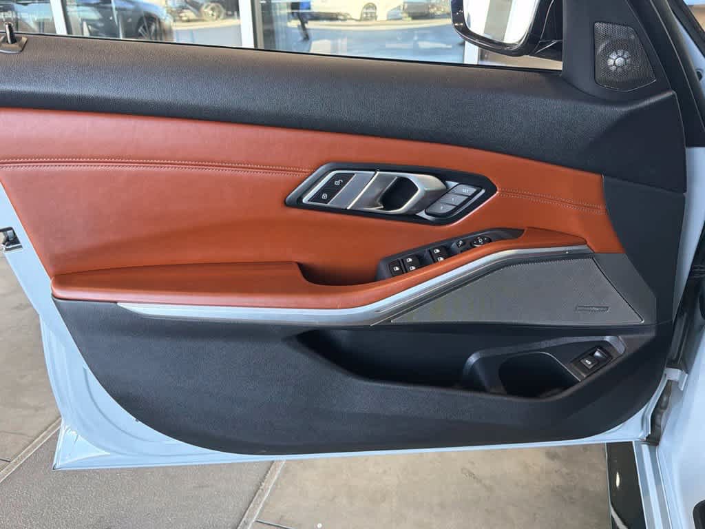Used 2021 BMW M3 Competition w/ Parking Assistance Package RWD image 18