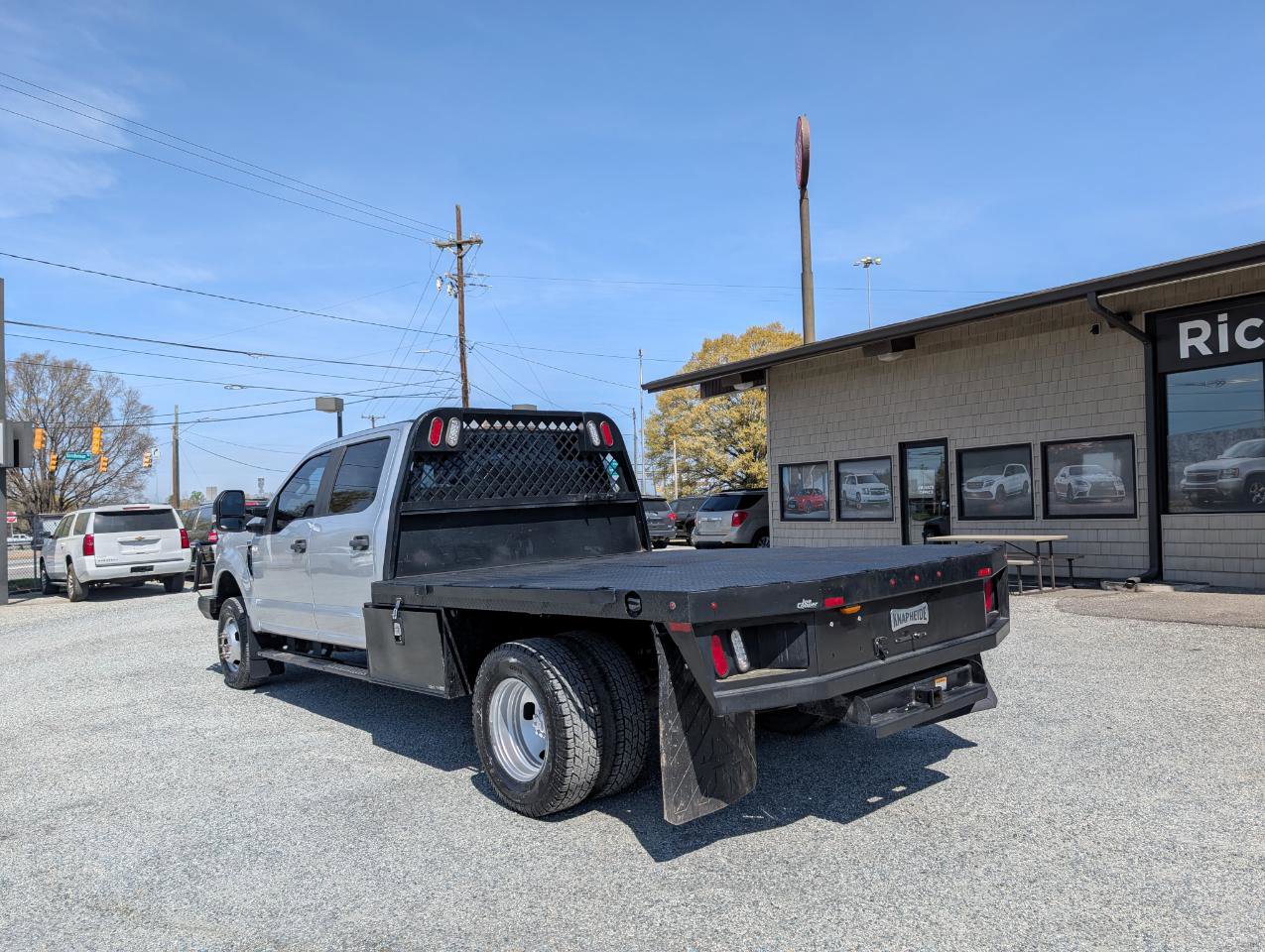 Used 2018 Ford F350 XL w/ Power Equipment Group image 9