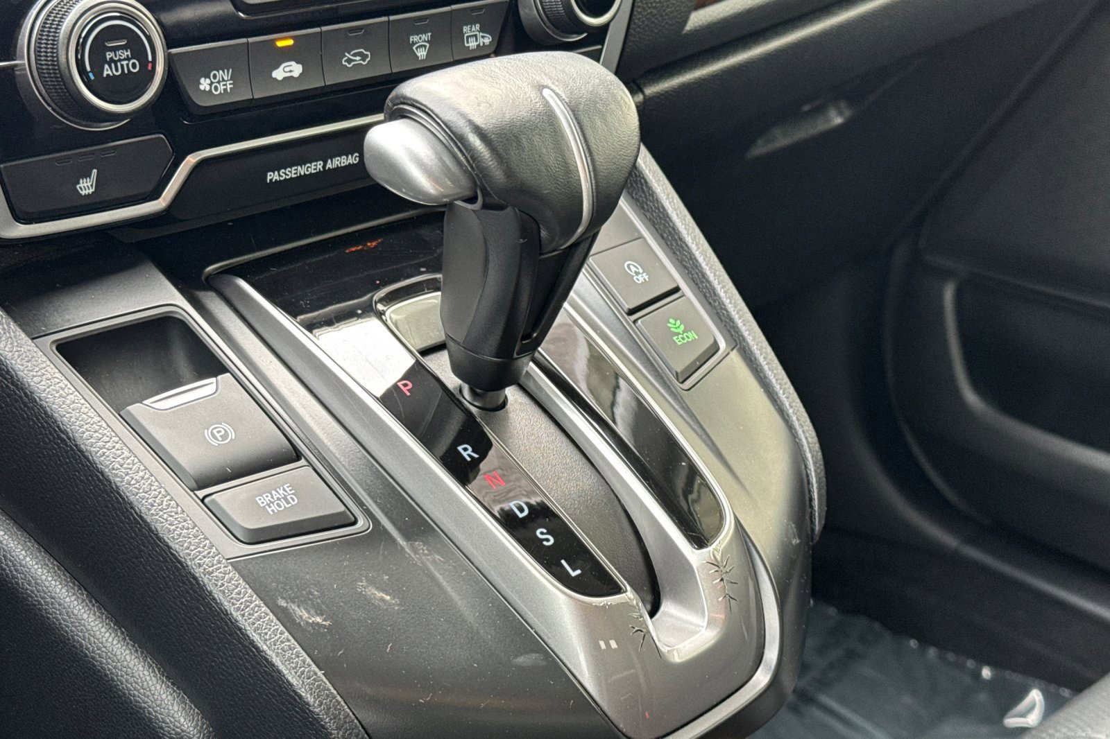 Used 2022 Honda CR-V Touring image 18