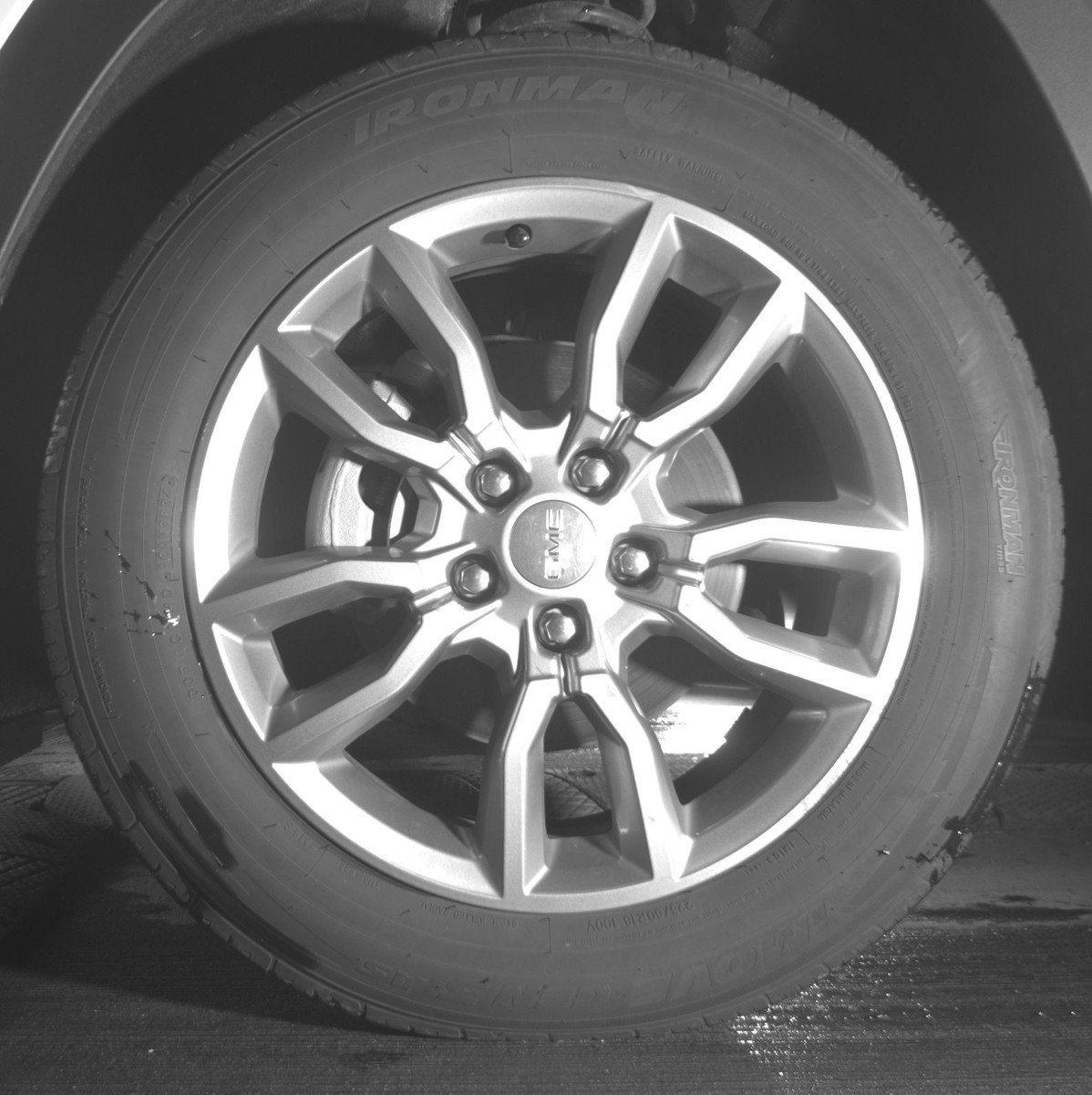 Used 2024 GMC Terrain SLT image 12