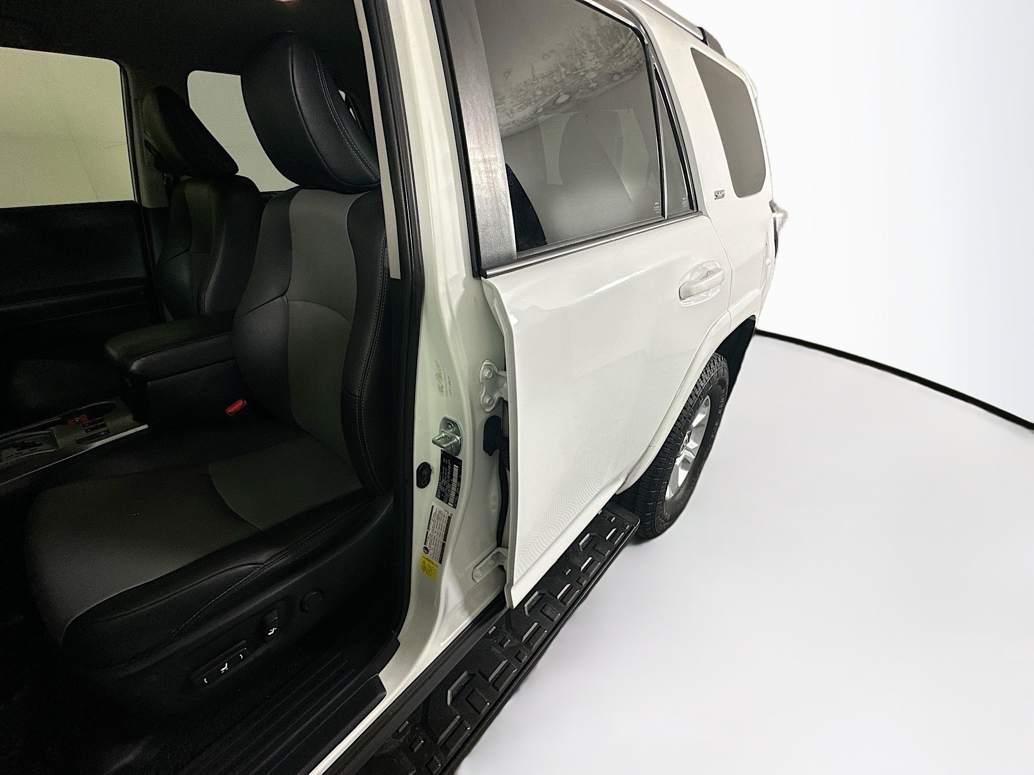 Used 2021 Toyota 4Runner SR5 Premium AWD/4WD image 12