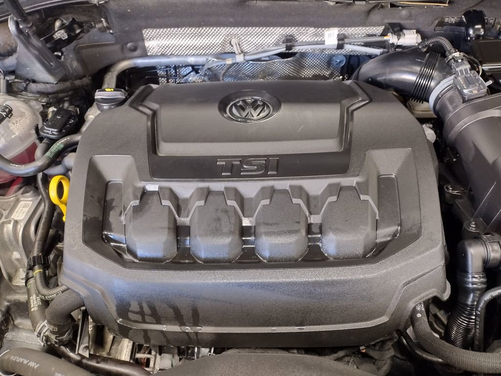 Used 2021 Volkswagen Tiguan SEL image 8