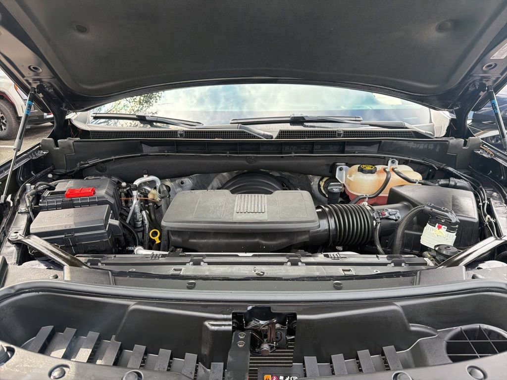 Used 2023 GMC Yukon SLE w/ Max Trailering Package image 11