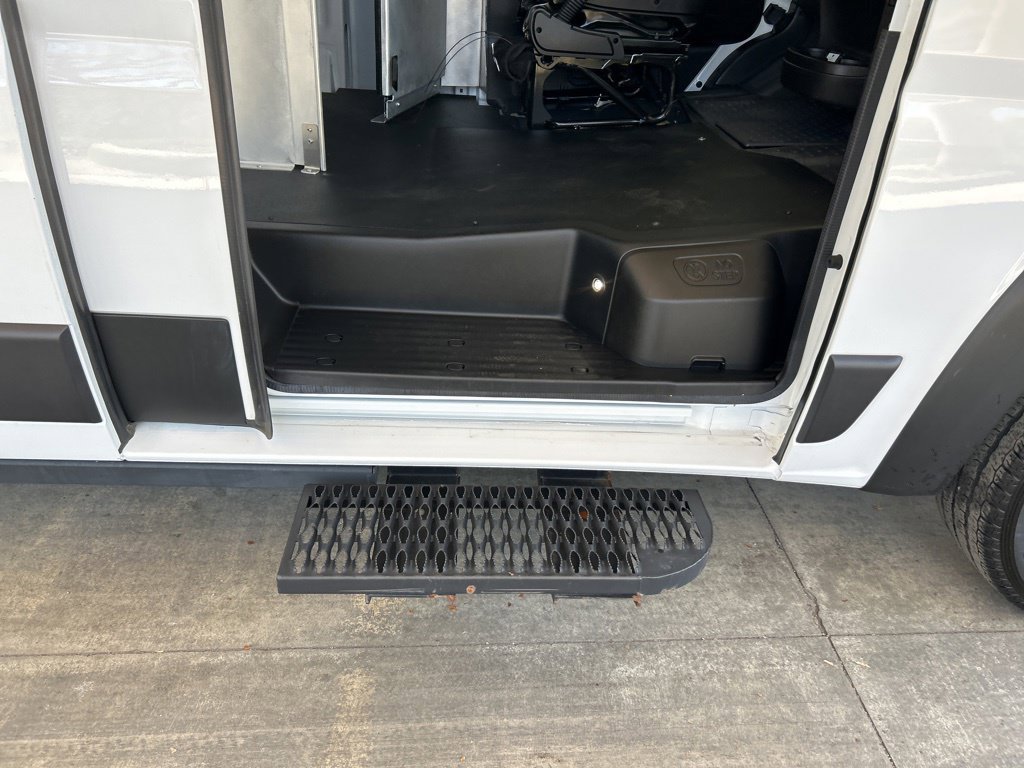 Used 2024 RAM ProMaster 3500 w/ Delivery Van Package FWD image 20