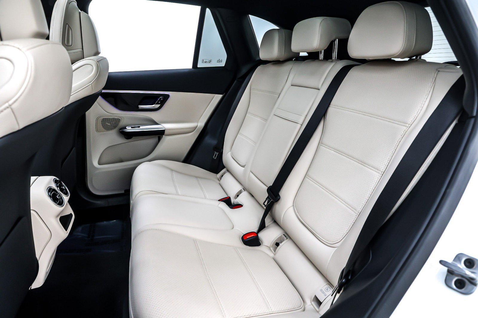 Certified 2025 Mercedes-Benz GLC 350e 4MATIC image 10