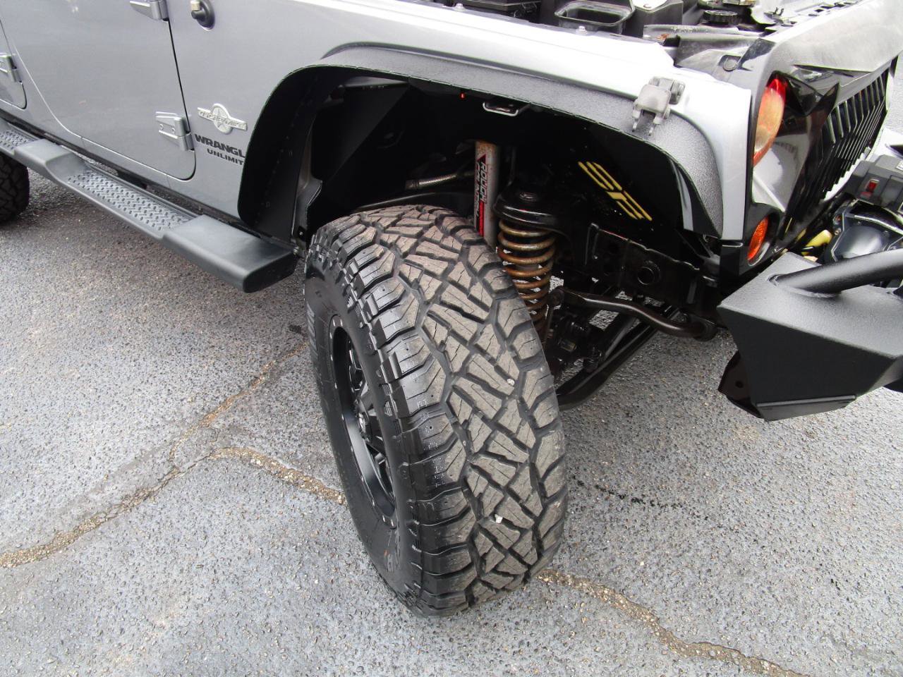 Used 2013 Jeep Wrangler Unlimited Sport AWD/4WD image 30
