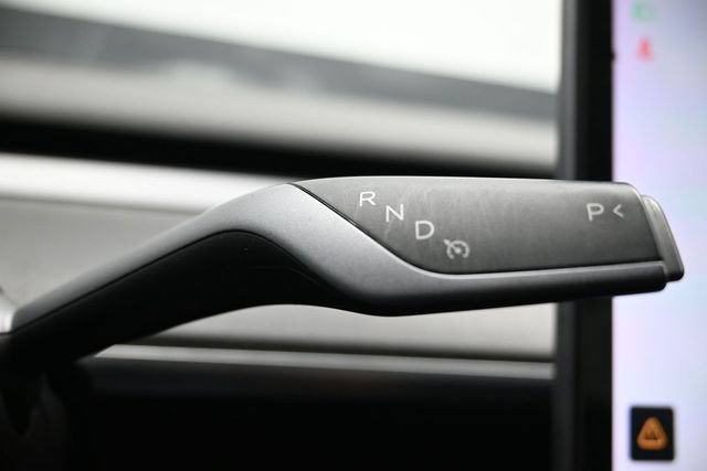 Used 2021 Tesla Model 3 Standard Range Plus RWD image 17