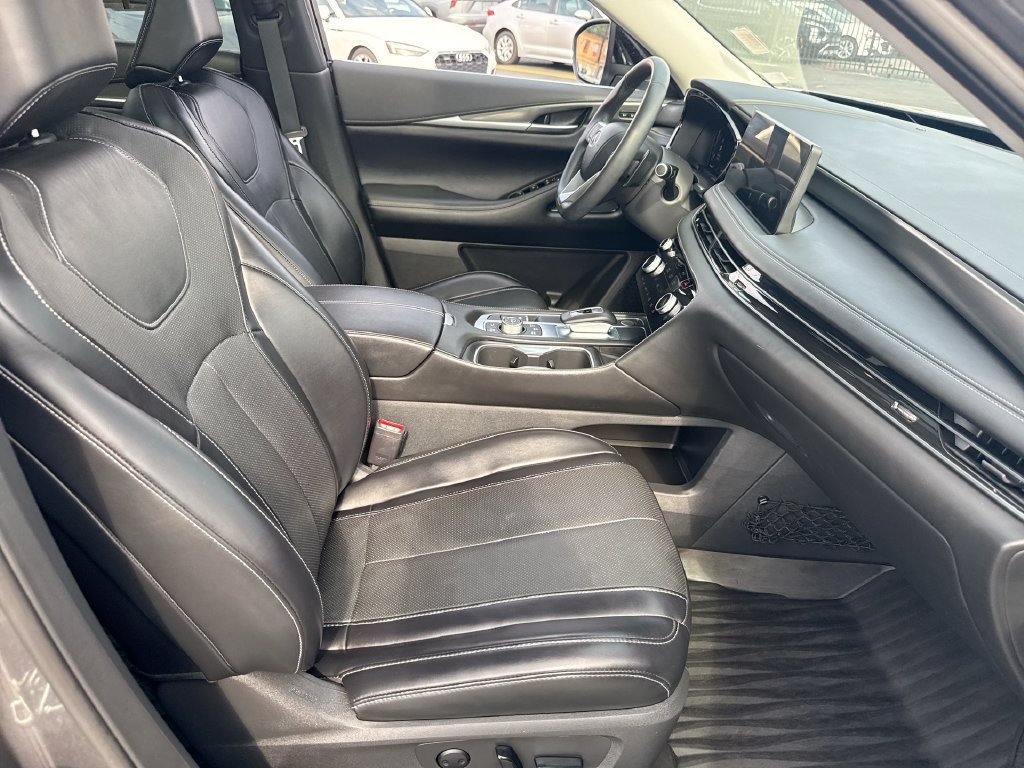 Used 2023 INFINITI QX60 Luxe w/ Cargo Package AWD/4WD image 26