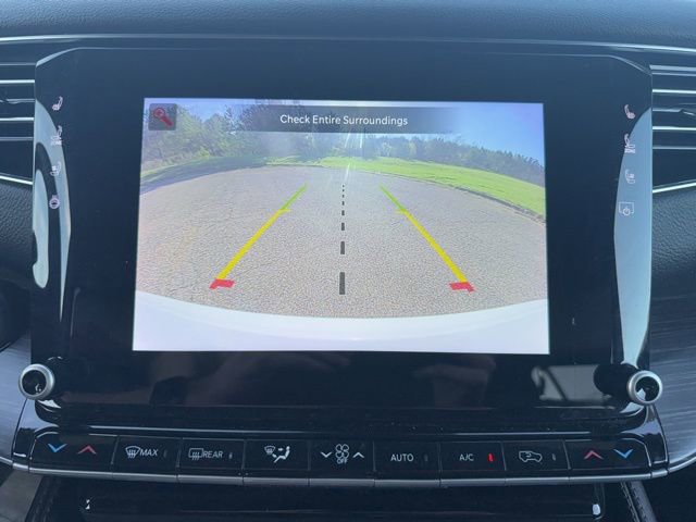 Used 2024 Jeep Wagoneer Series II w/ Flexible Seating Group image 21