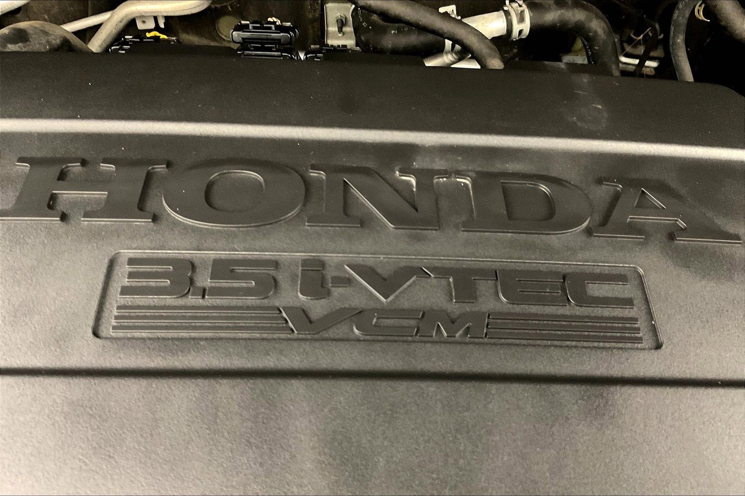 Used 2014 Honda Pilot Touring image 32