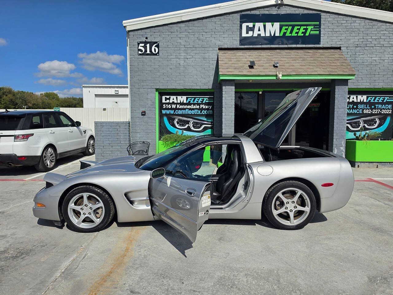 Used 2004 Chevrolet Corvette Coupe w/ Preferred Equipment Group RWD image 27
