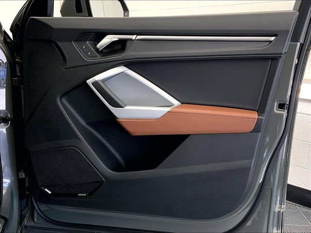 Certified 2023 Audi Q3 2.0T Premium Plus w/ Premium Plus Package image 24