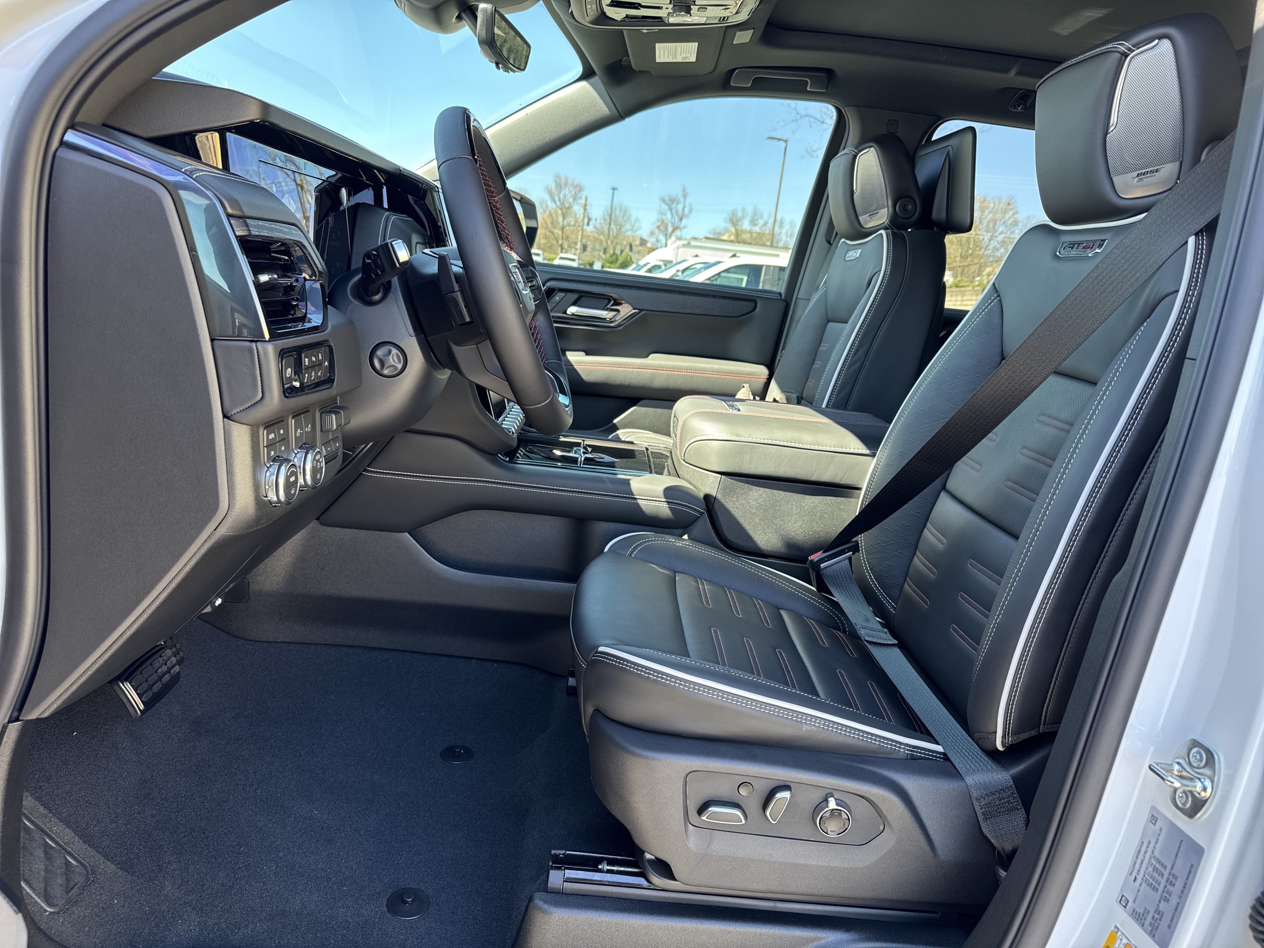 New 2026 GMC Yukon XL AT4 Ultimate AWD/4WD image 16
