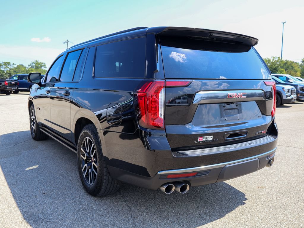 Used 2023 GMC Yukon XL AT4 w/ AT4 Premium Plus Package AWD/4WD image 33