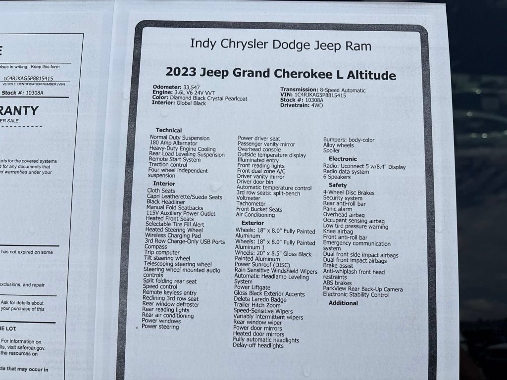 Used 2023 Jeep Grand Cherokee L Laredo AWD/4WD image 26