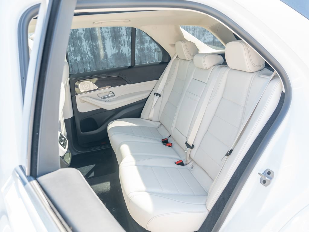 Used 2024 Mercedes-Benz GLE 350 4MATIC image 36