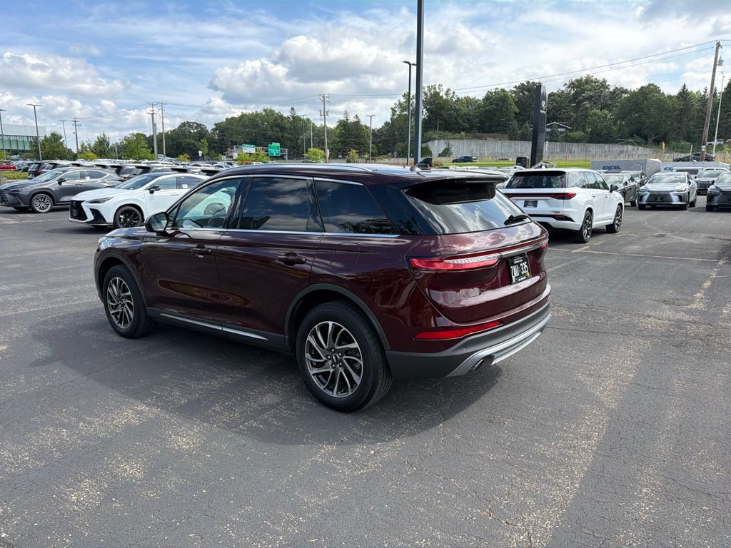Used 2021 Lincoln Corsair AWD w/ Equipment Group 101A image 32