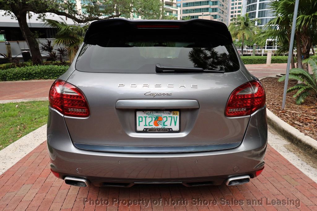 Used 2014 Porsche Cayenne Diesel AWD/4WD image 20