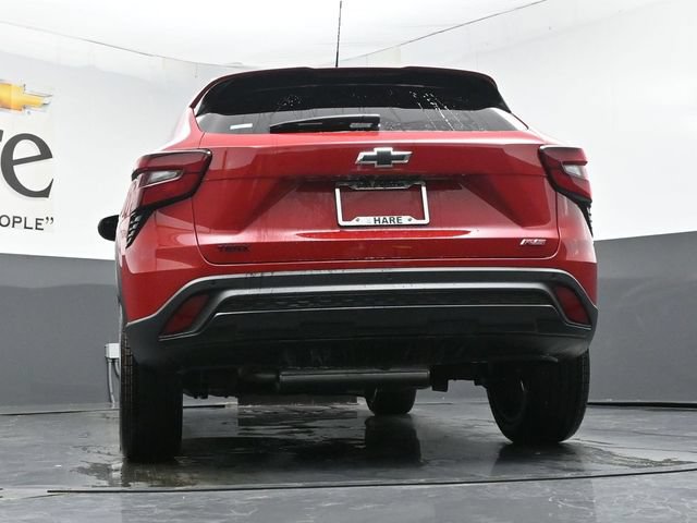 New 2026 Chevrolet Trax RS w/ Driver Confidence Package FWD image 32