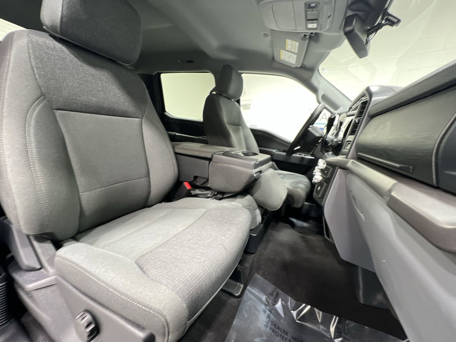 Used 2024 Ford F150 XLT image 24