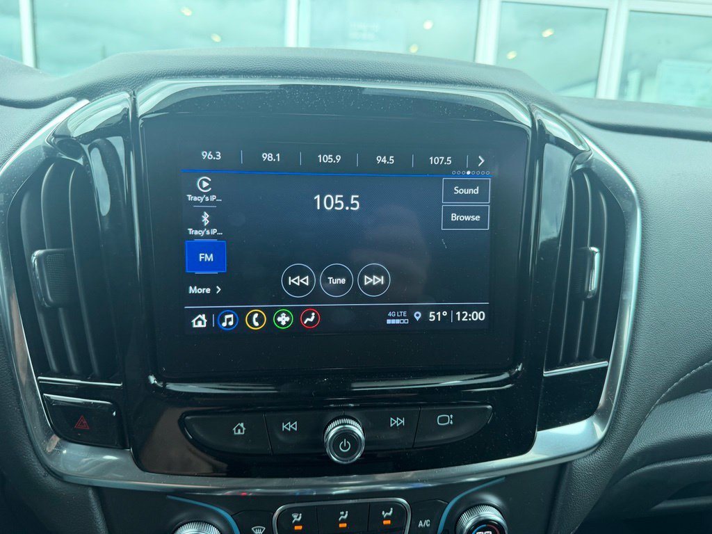 Used 2023 Chevrolet Traverse LT FWD image 10