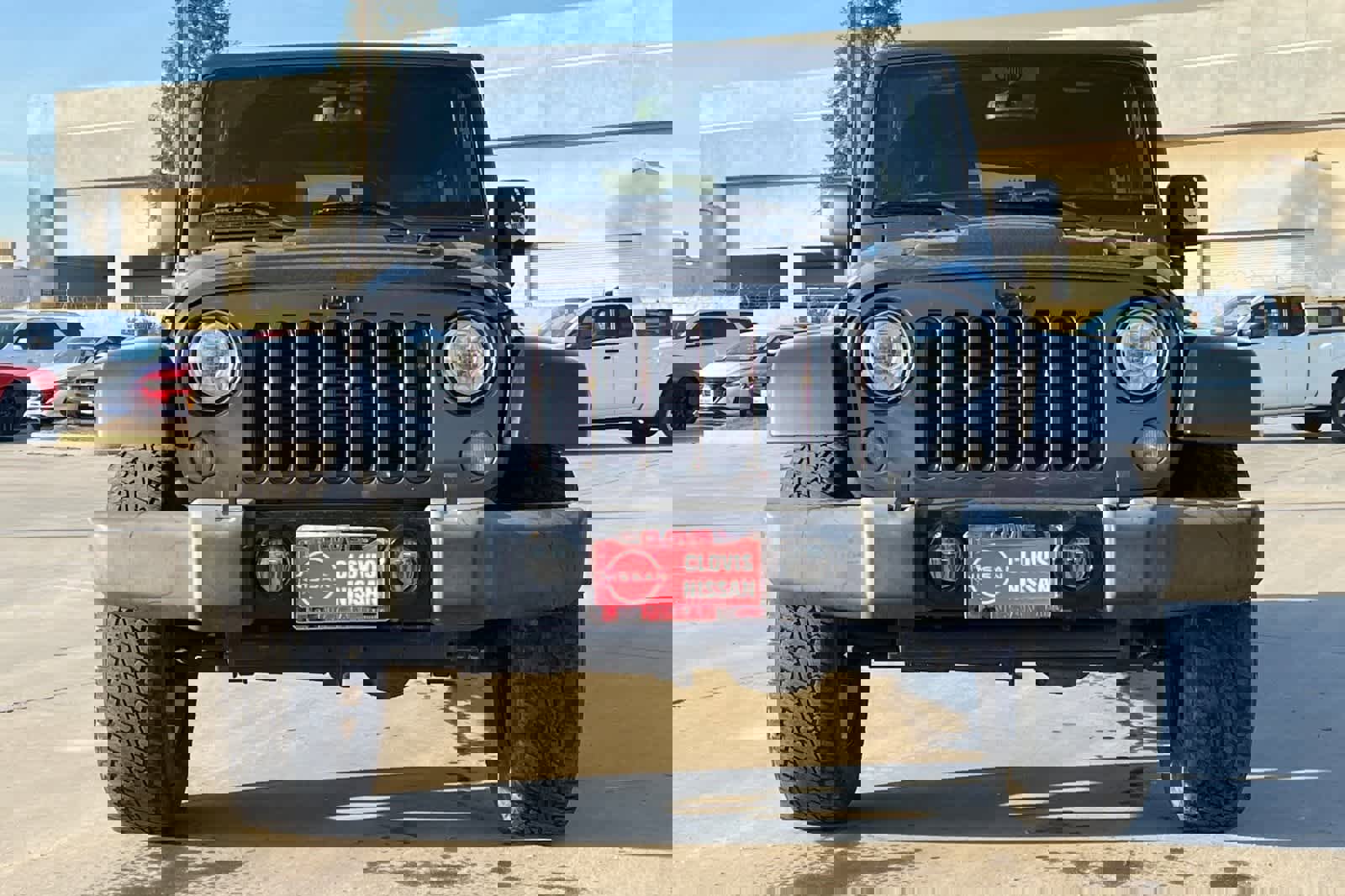 Used 2017 Jeep Wrangler Unlimited Sahara image 11