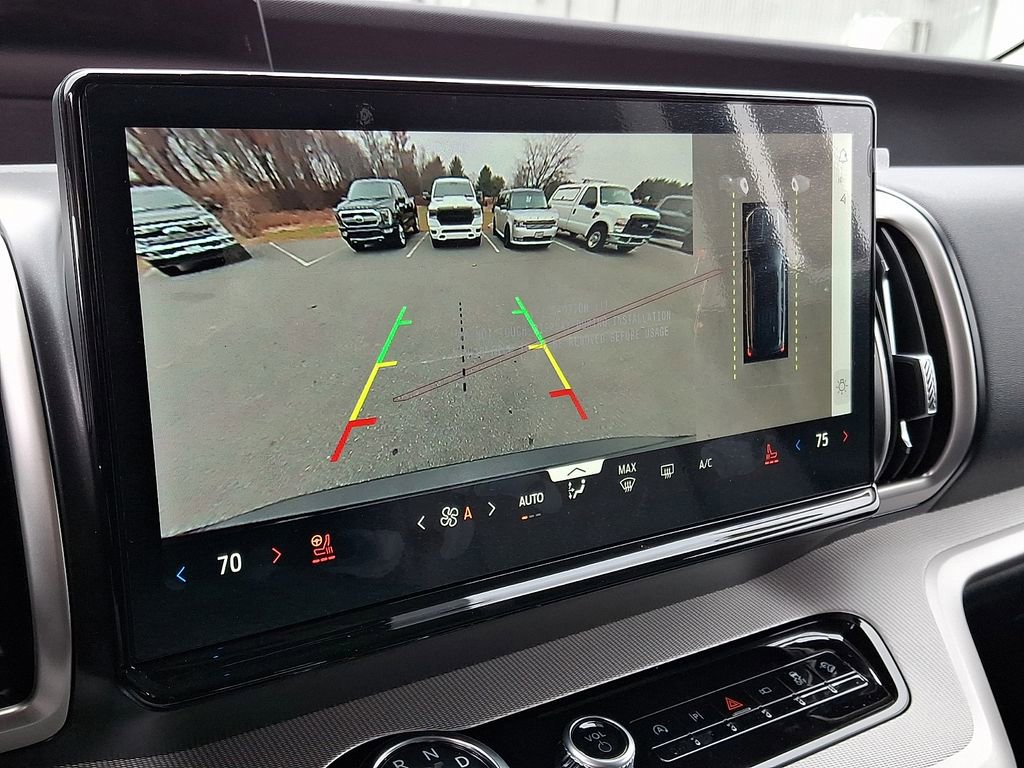 New 2025 Ford Expedition Max Active image 16