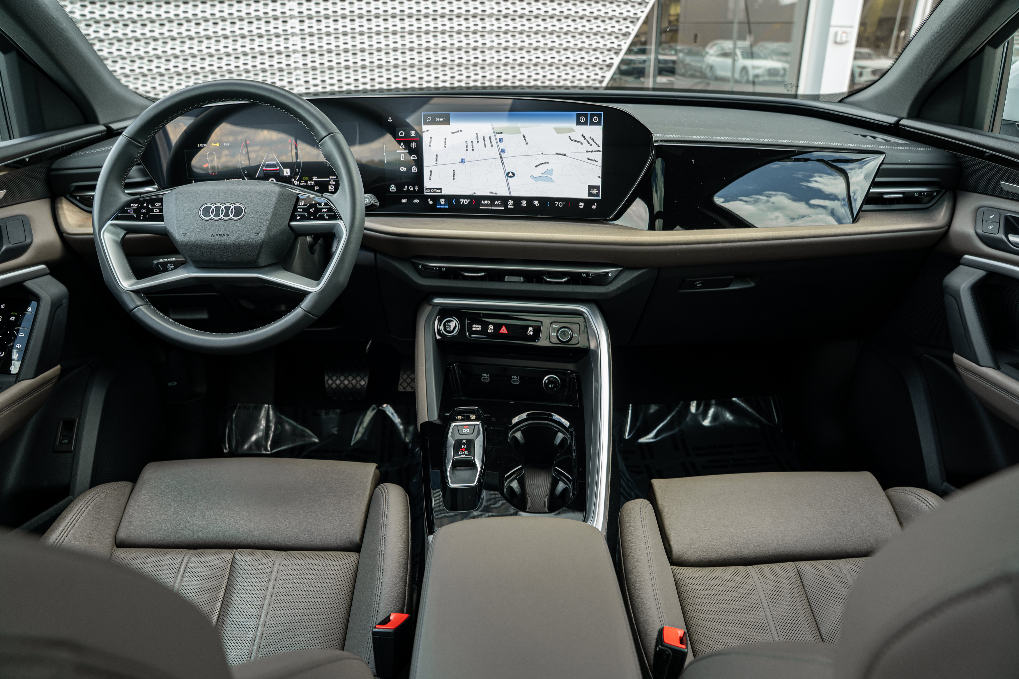 Certified 2025 Audi Q5 Premium w/ Premium Plus AWD/4WD image 8