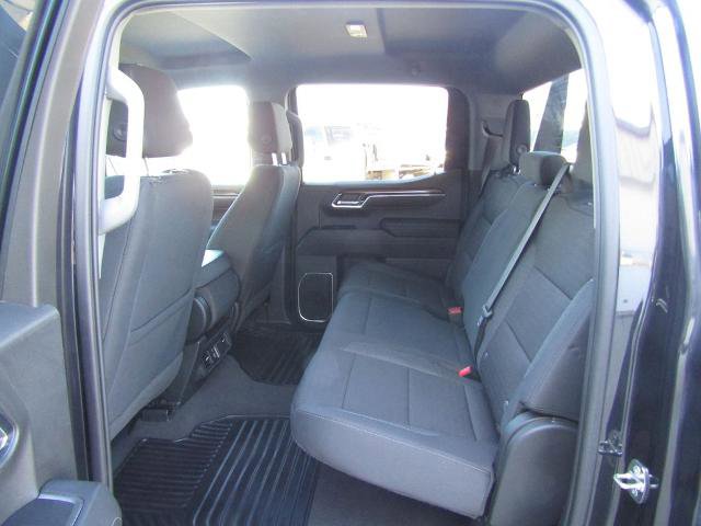 Used 2023 Chevrolet Silverado 1500 RST AWD/4WD image 31