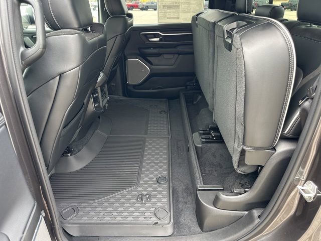 New 2026 RAM 1500 Laramie AWD/4WD image 38