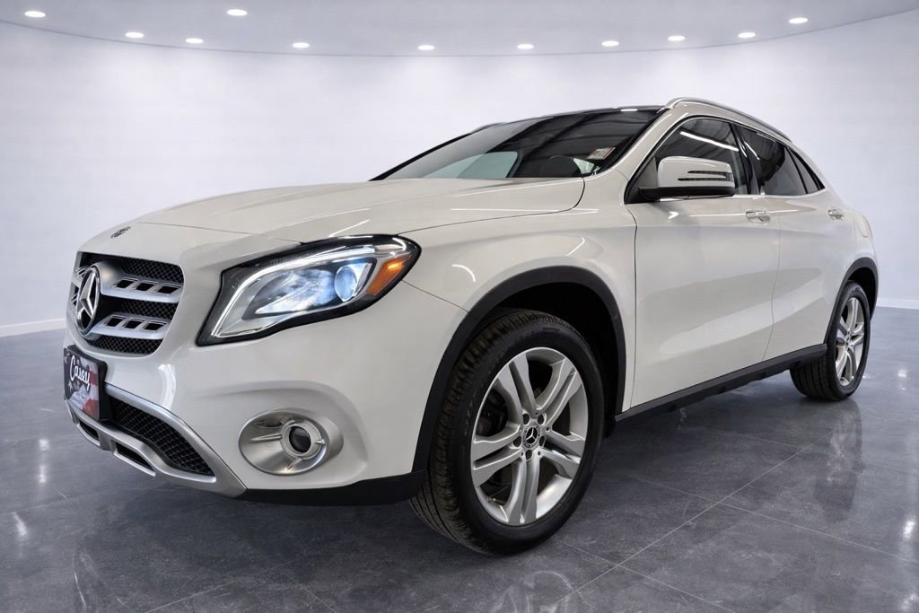 Used 2020 Mercedes-Benz GLA 250 4MATIC image 3