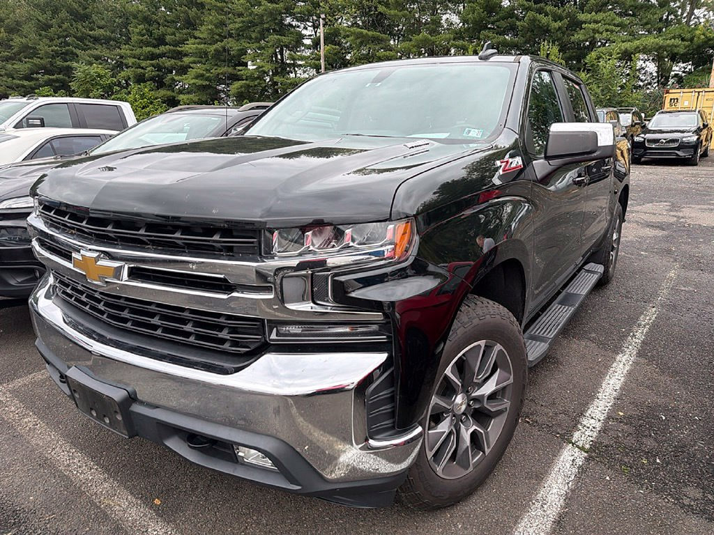 Used 2021 Chevrolet Silverado 1500 LT w/ Z71 Off-Road Package AWD/4WD image 1