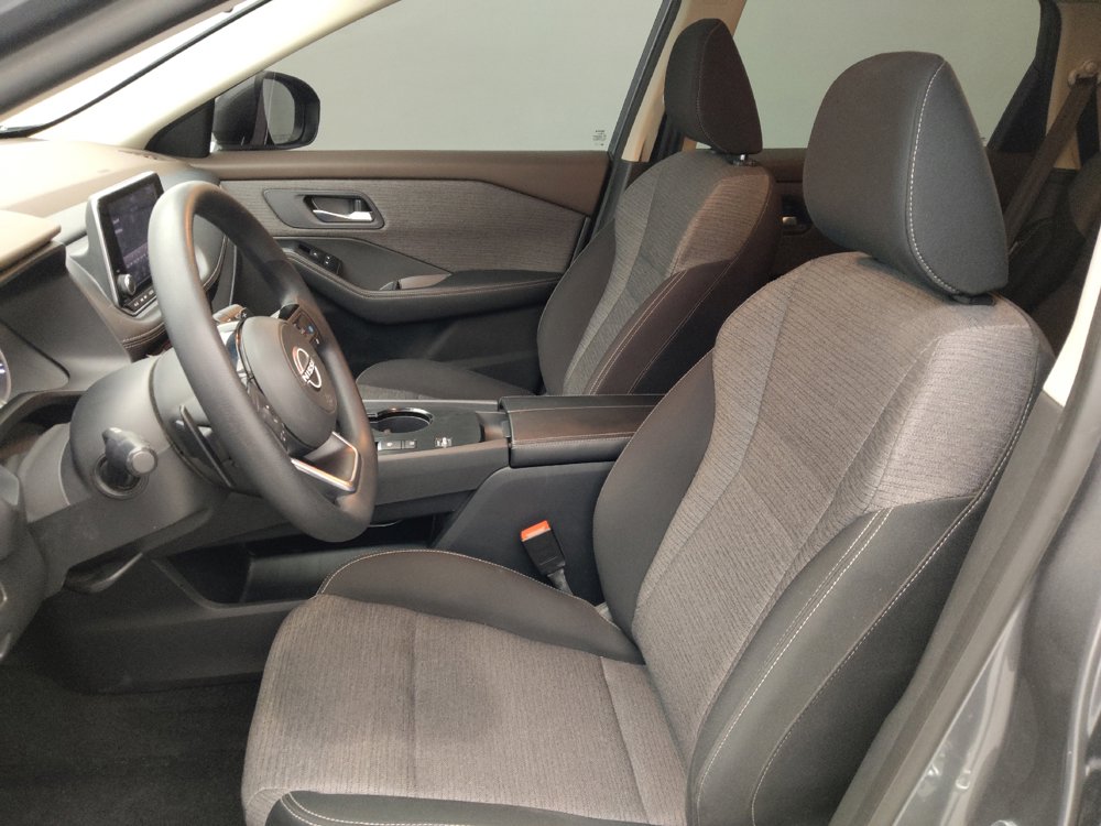 Used 2023 Nissan Rogue SV FWD image 17