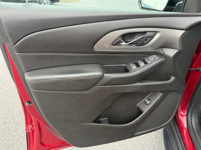 Used 2018 Chevrolet Traverse LT AWD/4WD image 27